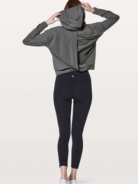 Lululemon Twisted & Tucked Pullover